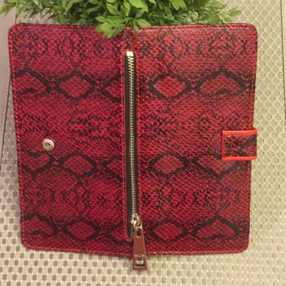 WCM Wallet - Picture 3 of 3